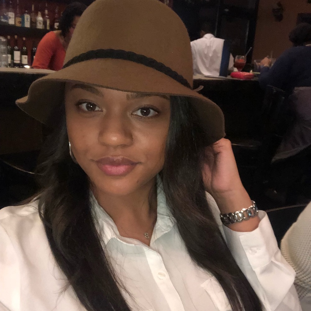 Meet your Posher, Shayna